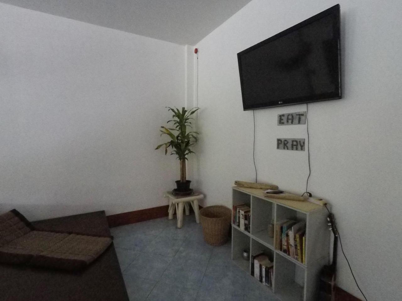 Baan Kai Hostel Baan Khai Dış mekan fotoğraf