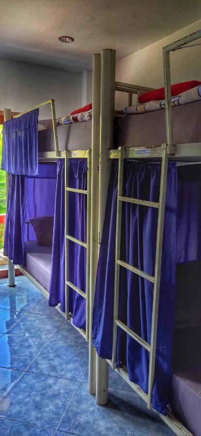 Baan Kai Hostel Baan Khai Dış mekan fotoğraf